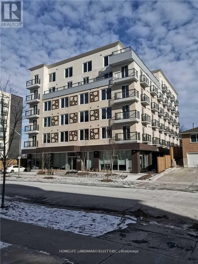 Building Photo - 268 Lester St