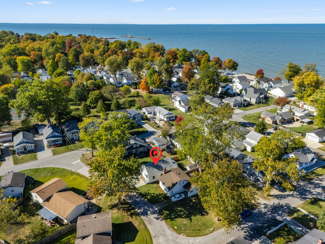 Foto principal - 4826 Hiawatha Dr
