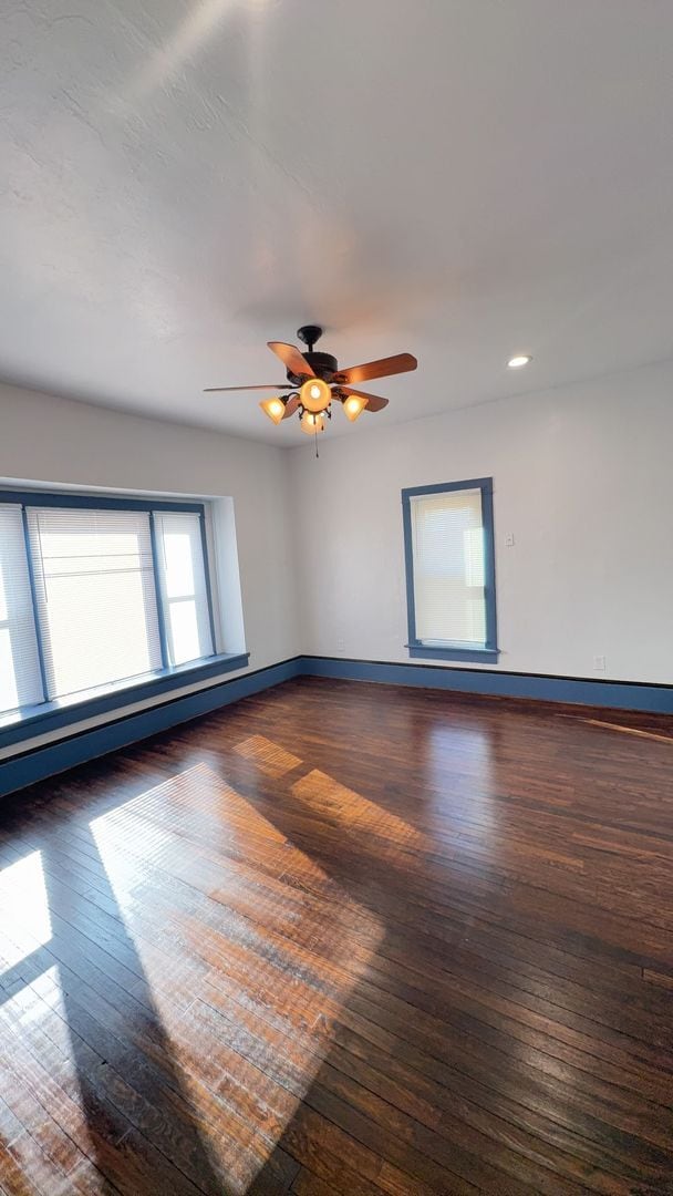 Foto del edificio - 802 W Oak Ave