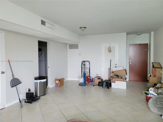 Foto del edificio - 3801 S Ocean Dr