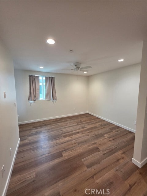 Building Photo - 615 N Fries Ave
