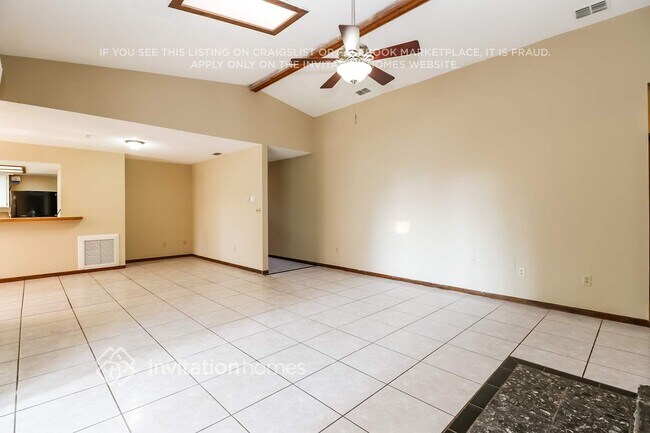 Foto del edificio - 10992 124th Ave N