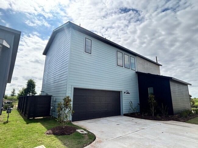 Foto del edificio - 3331 Loam Ln