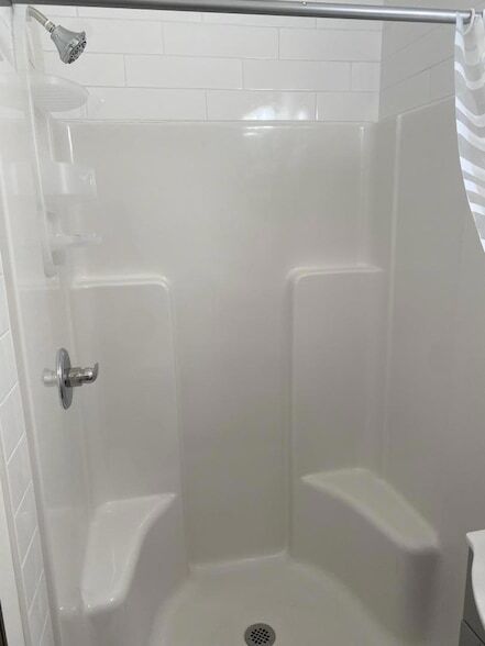 Foto del edificio - 1445 Revere Ave