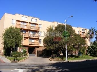 NA - 11747 W Sunset Blvd