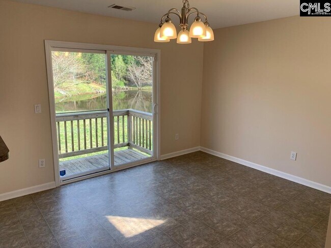 Building Photo - 142 Underwood Dr