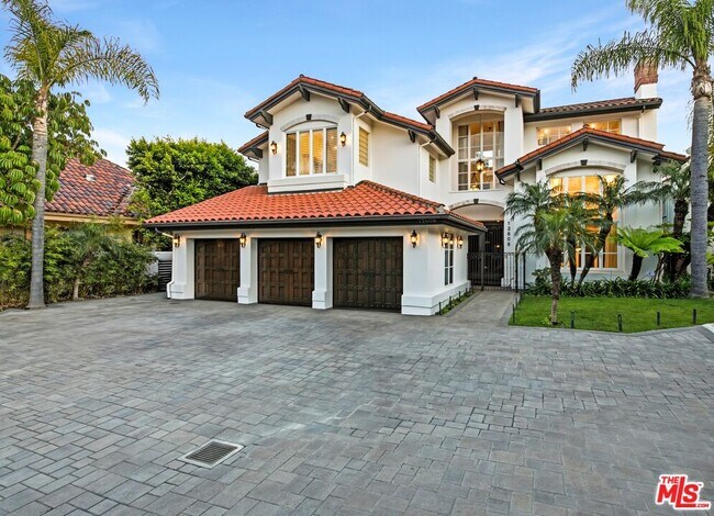 Foto del edificio - 12608 Promontory Rd