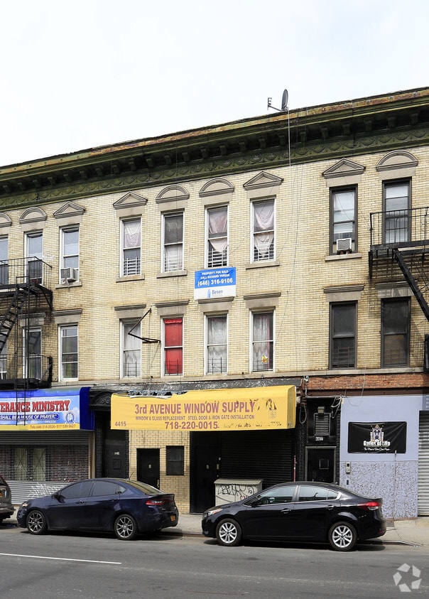 Primary Photo - 4415 3rd Ave