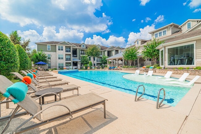 Building Photo - 7970 Grand