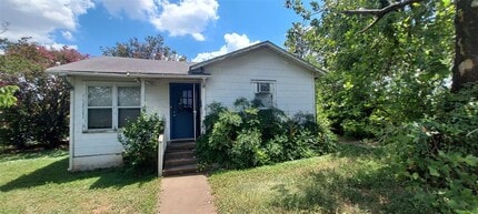 Building Photo - 201 W Anderson Ave