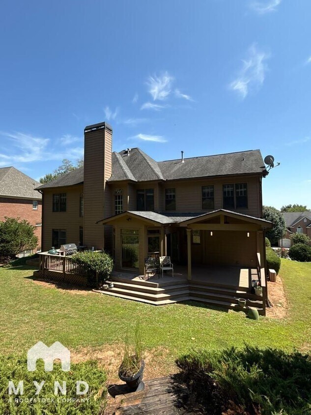 Foto del edificio - 12515 Magnolia Cir