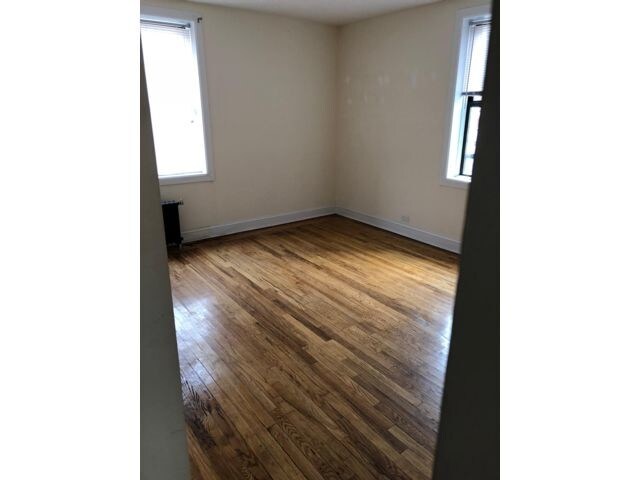 Building Photo - 4618 43rd Ave