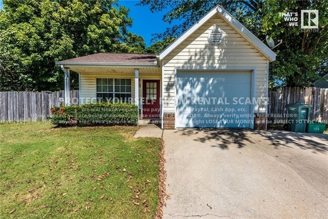 Building Photo - 3206 W Oakfield St