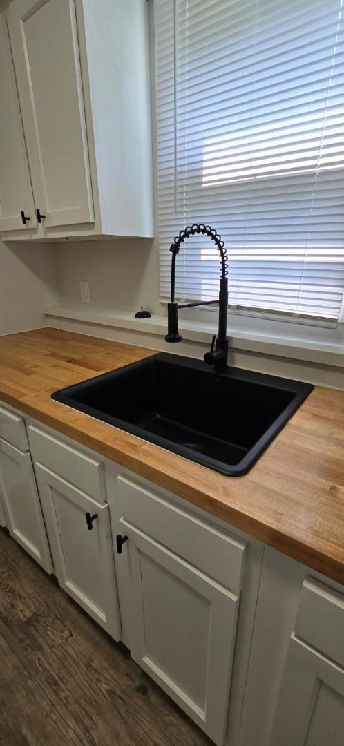 Foto del edificio - 5287 Kalamazoo Ave SE