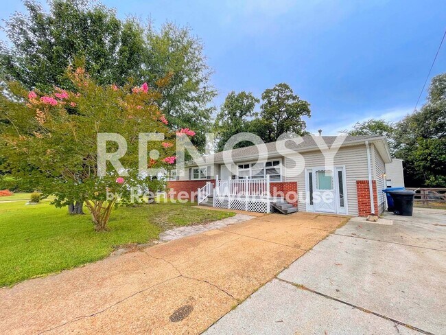 Foto del edificio - 1509 Sagewood Dr