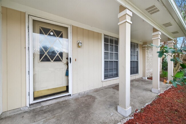 Foto del edificio - 12215 Fetlock Dr