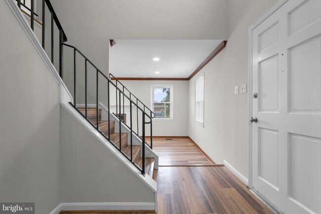 Foto del edificio - 3351 Buehler Ct