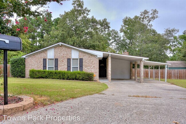 Foto del edificio - 3 br, 2 bath House - 127 Sunnywood Drive