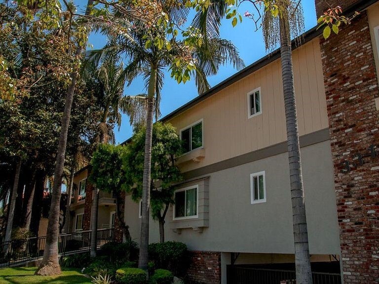 Chevy Chase Terrace Apartments in Glendale, CA Westside Rentals