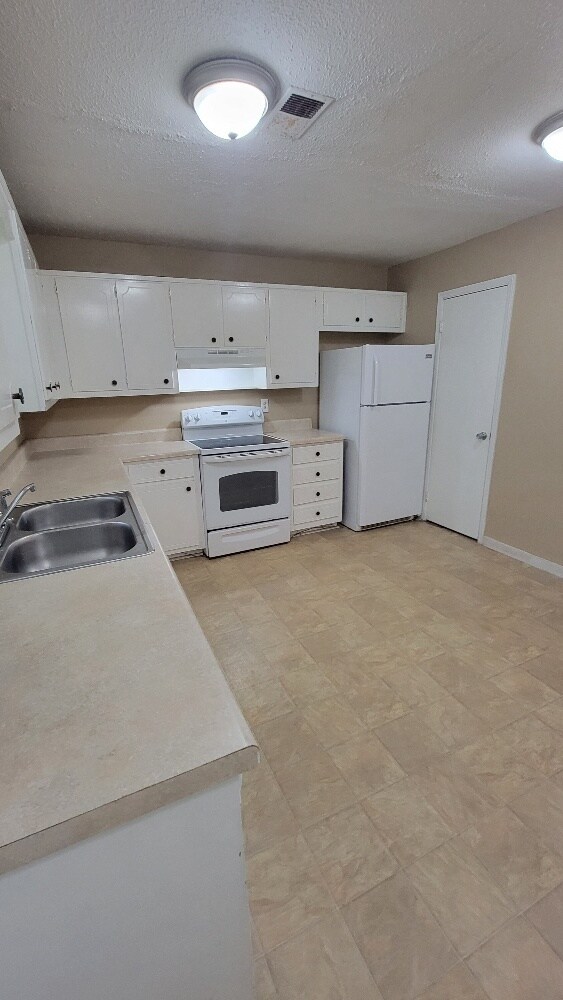 Building Photo - Grayson Valley Townhome