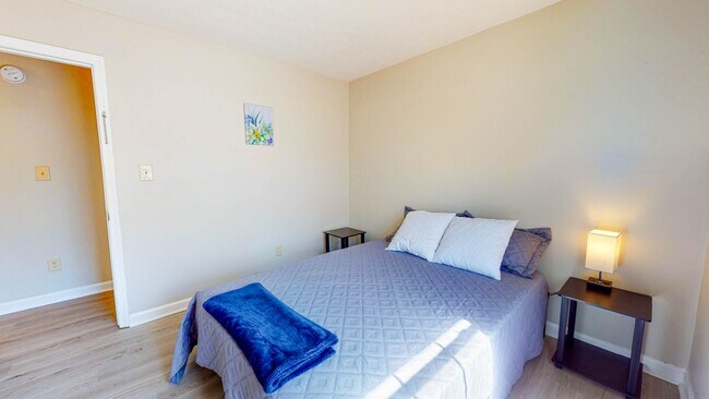 Foto del edificio - 6189 Charring Cross Ct