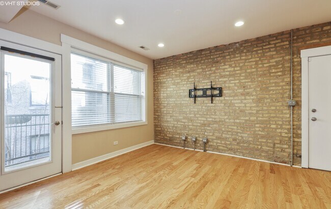 Foto del edificio - 4936 N Winthrop Ave