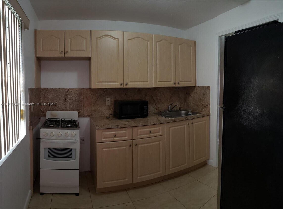 4455 NW 169th Terrace, Miami Gardens, FL 33055 House Rental in Miami