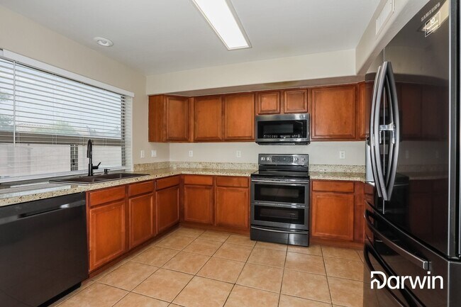 Building Photo - 13 W Canyon Rock Road, San Tan Valley, AZ ...