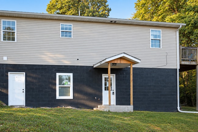 Building Photo - 1621 Fremont Pl