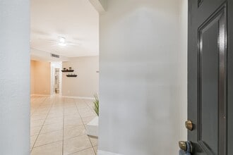 Building Photo - 2001 Bering Dr