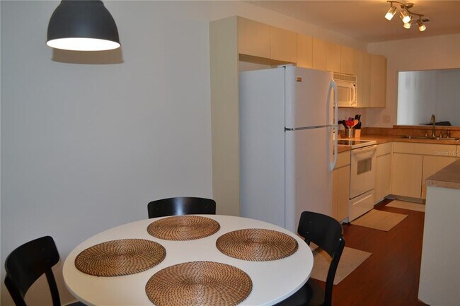 Foto del edificio - 3591 Edington Way