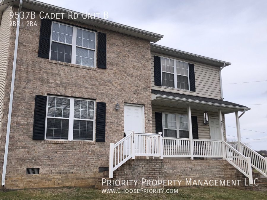 9537 Cadet Rd Unit B, New Market, VA 22844 Room for Rent in New