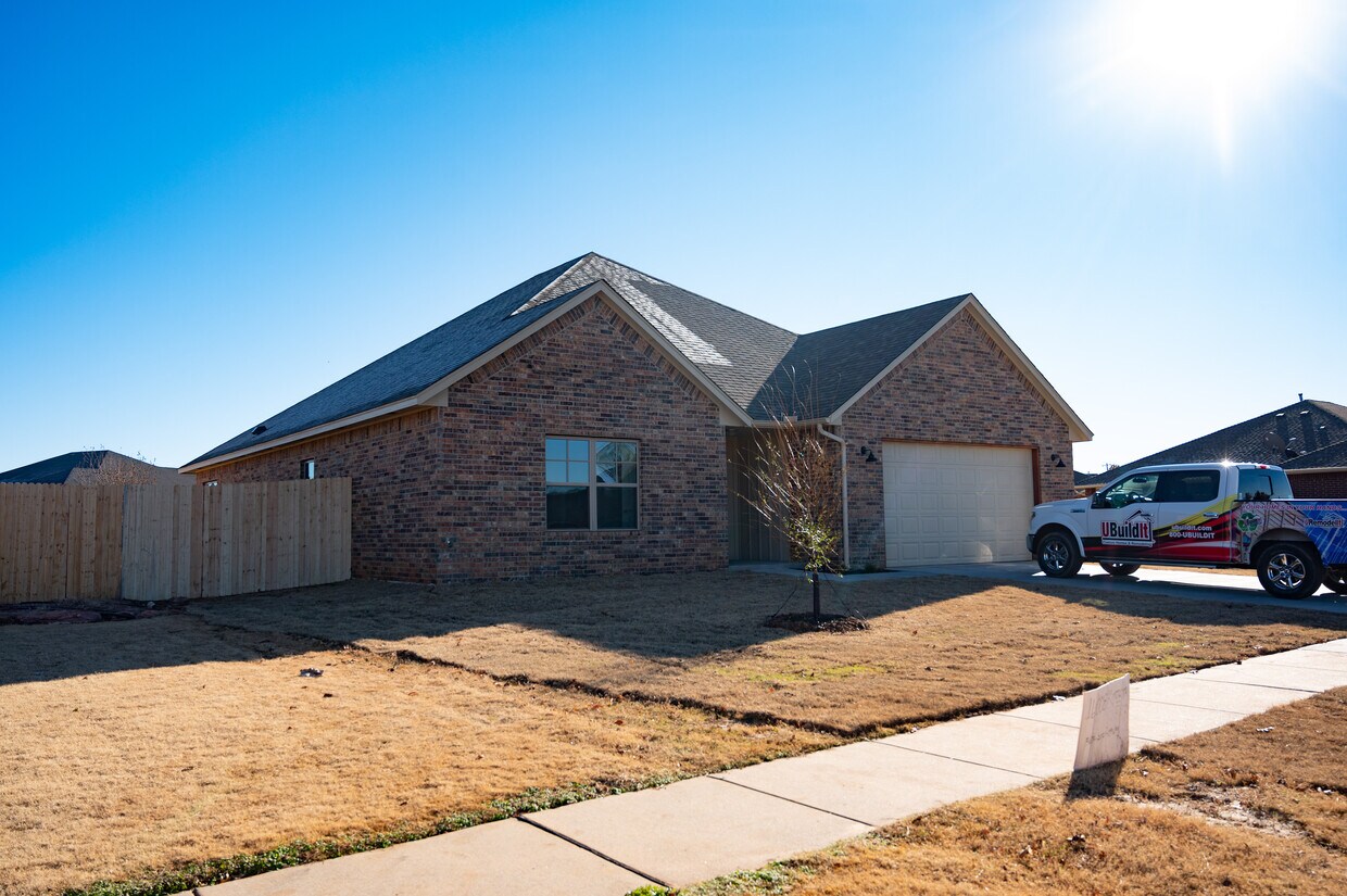 16008 Korie Dr, Edmond, OK 73013 House Rental in Edmond, OK