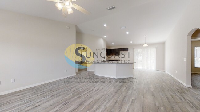 Foto del edificio - READY NOW! STUNNING  3/2 Home in Inverness!!