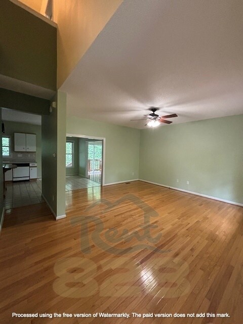 Foto del edificio - 2 Spicewood Ct