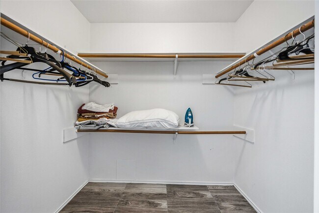 Foto del edificio - 4807 Eagle Trail Dr