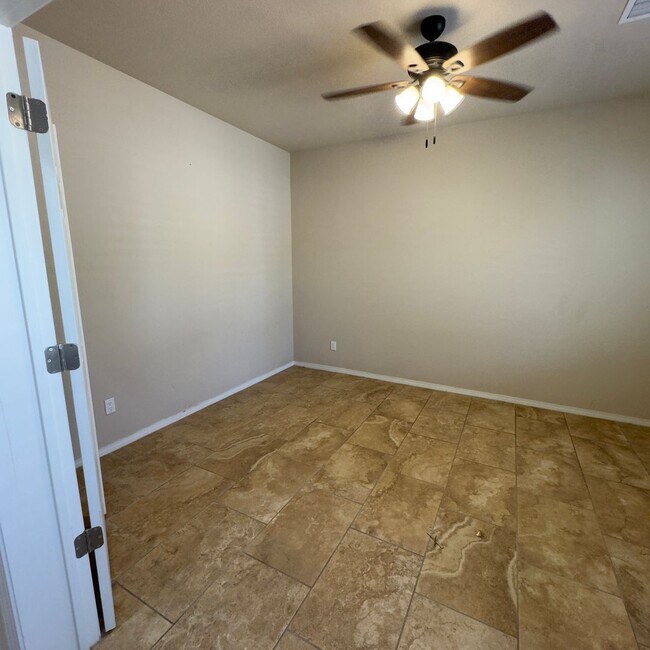 Building Photo - 4 Bedrooms, 3 Baths, a Pool, and Solar Panels!