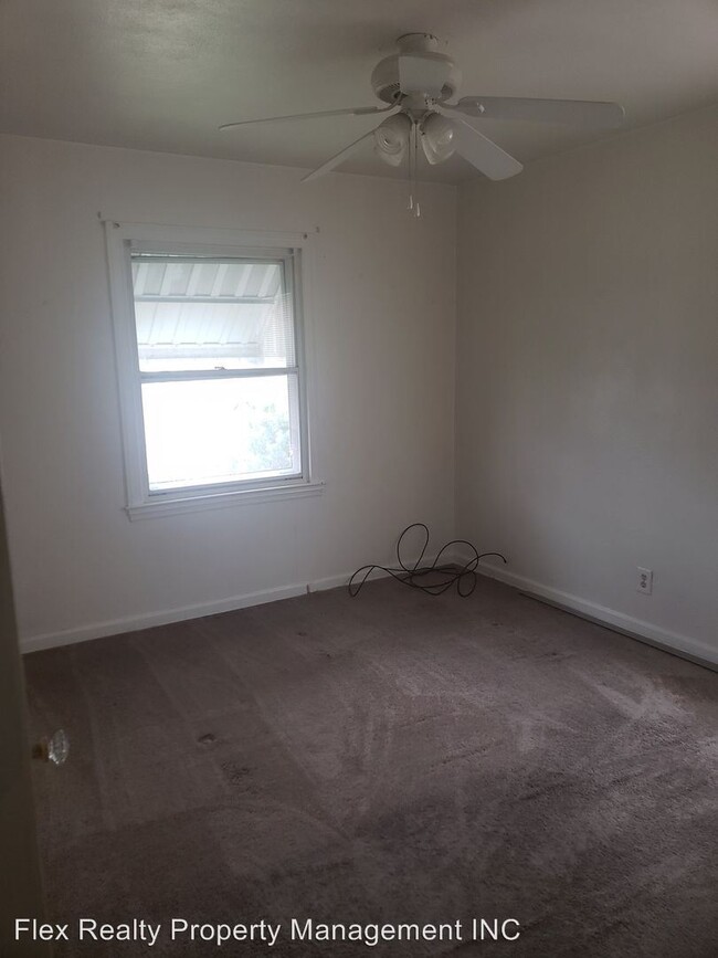 Foto del edificio - 3 br, 2 bath House - 830 Brookley