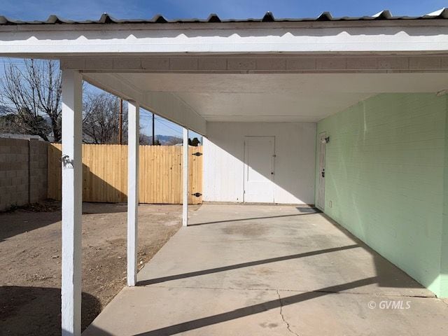 Building Photo - 2204 S 10th Ave