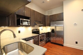 Building Photo - 149 S Daniel Morgan Ave
