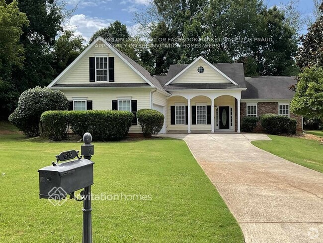 Building Photo - 7555 Golden Sands Dr