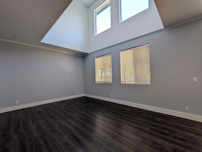 Foto del edificio - Beautiful 3-Bedroom, 2-Bath Home In The Barger Area of Eugene