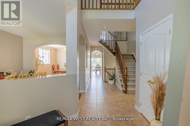 Photo du bâtiment - 214 Castlegarth Crescent