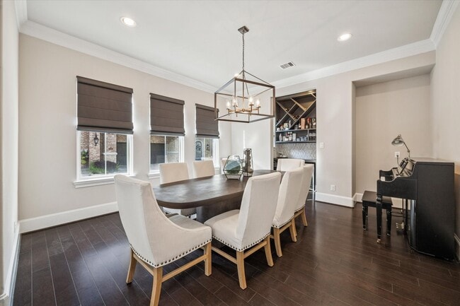 Foto del edificio - 618 Pink Azalea Trail