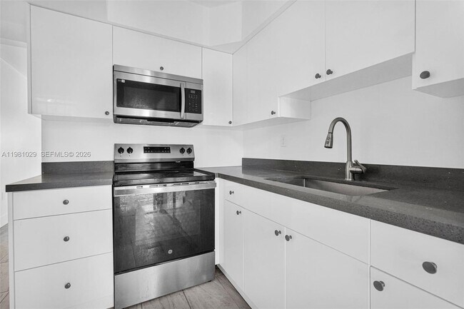 Foto del edificio - 14600 NE 14th Ave