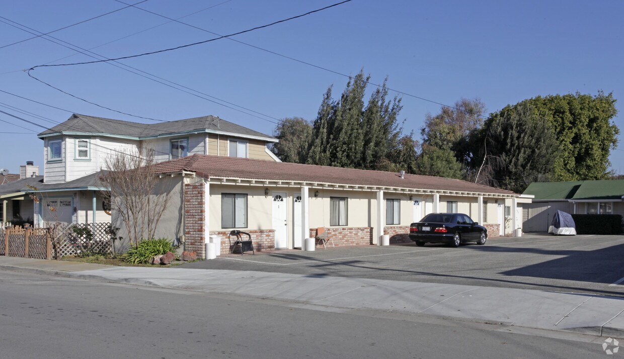 606 4th St, San Juan Bautista, CA 95045 Apartments in San Juan