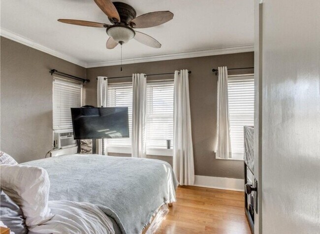 Foto del edificio - Charming 1bed/1bath Apartment in Jefferson Park/Paseo/Uptown OKC - Appliances + Garage Included