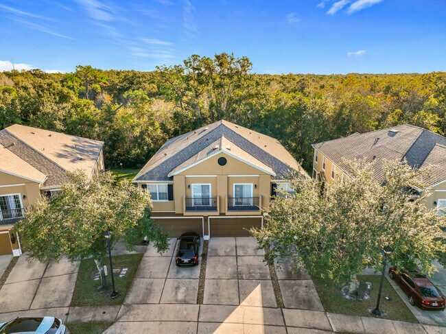 Foto del edificio - 1500 Broken Oaks Drive