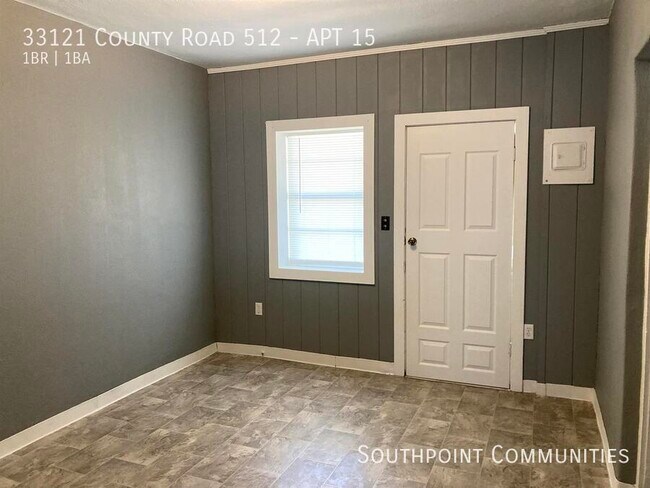 Foto del edificio - 33121 Co Rd 512