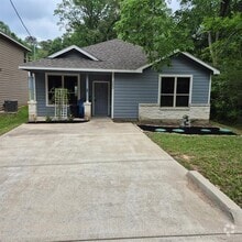 Building Photo - 5899 Skylane Dr